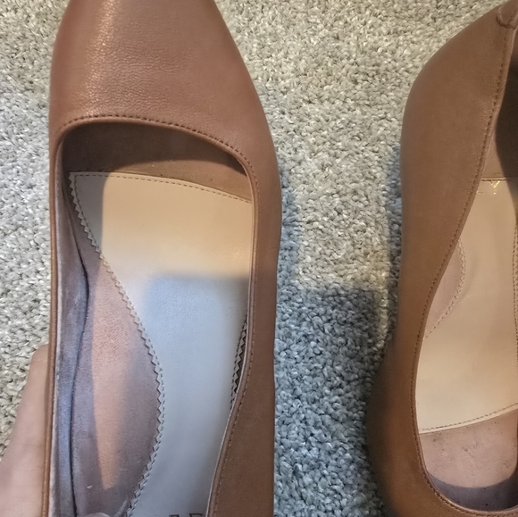 ALLY Elegant Brown Heel - Picture 3 of 11